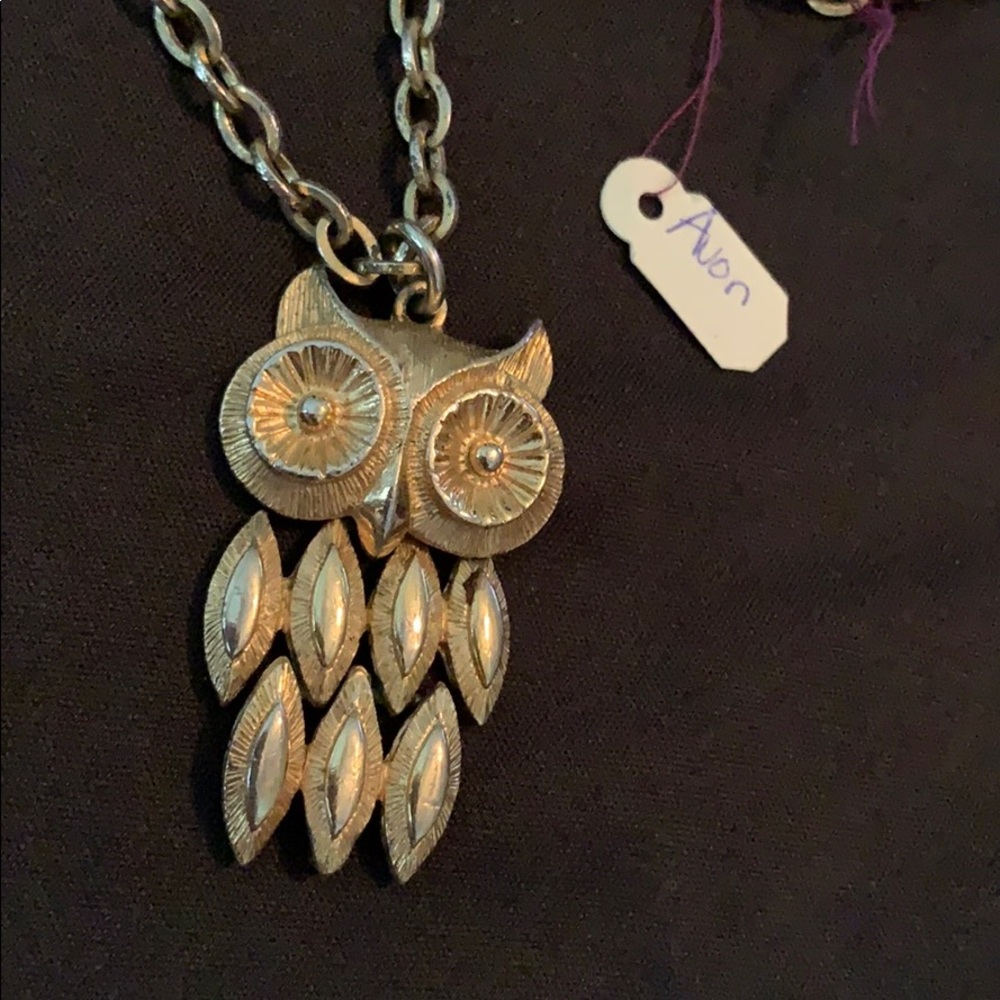 Vintage Avon Gold Owl Necklace
